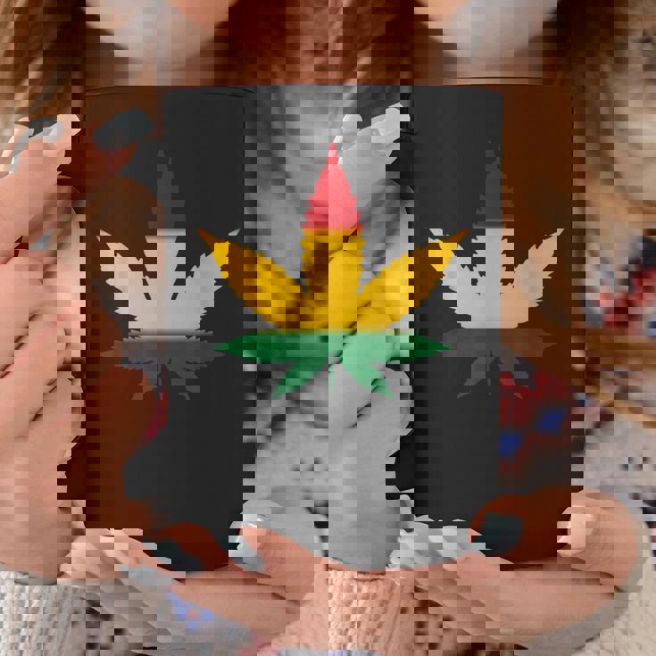 レゲエtシャツとラスタカラーtシャツ メンズ コーヒーマグ 面白い贈り物