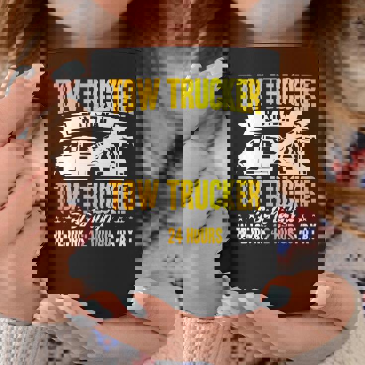 レッカートライバー レッカーは1日24時間作業します。 長袖tシャツ コーヒーマグ 面白い贈り物