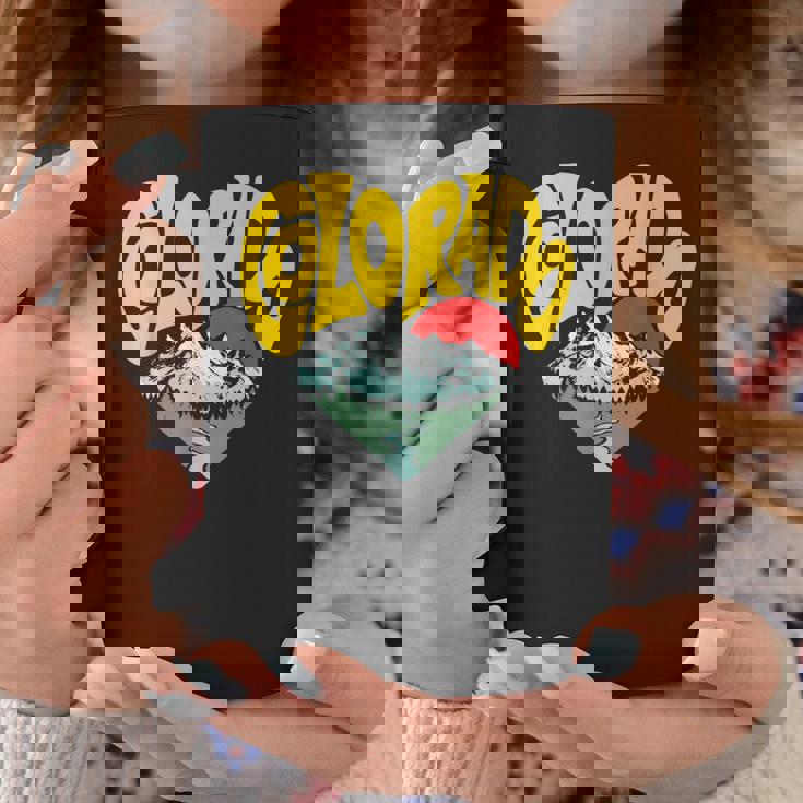 レトロ コロラド州 アウトドア 自然 恋人 ハート 山脈 グラフィック コーヒーマグ 面白い贈り物