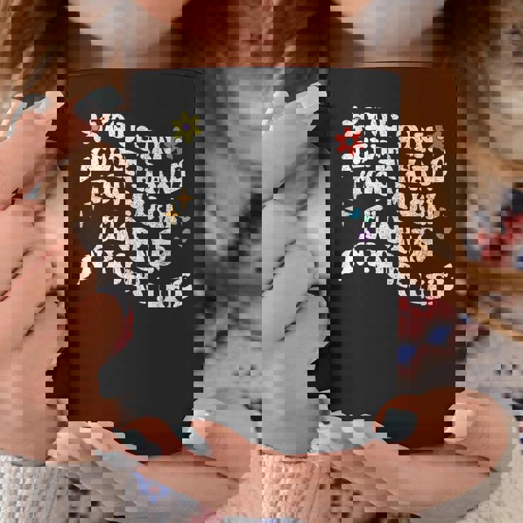 レトログルーヴィー。人生でフローリスが多すぎることはありません。 コーヒーマグ 面白い贈り物