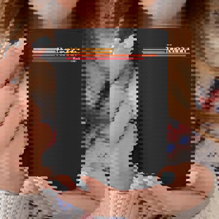 ヴィンテージ 1980年代グラフィックスタイル ホノルル ハワイ コーヒーマグ 面白い贈り物