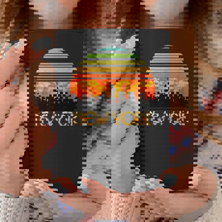 ヴィンテージ レトロ サンセット ダウンタウン ニューヨーク スカイライン コーヒーマグ 面白い贈り物