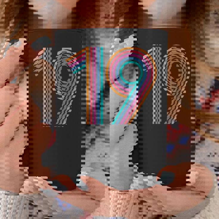 数字 19 19周年記念 19歳の誕生日 コーヒーマグ 面白い贈り物