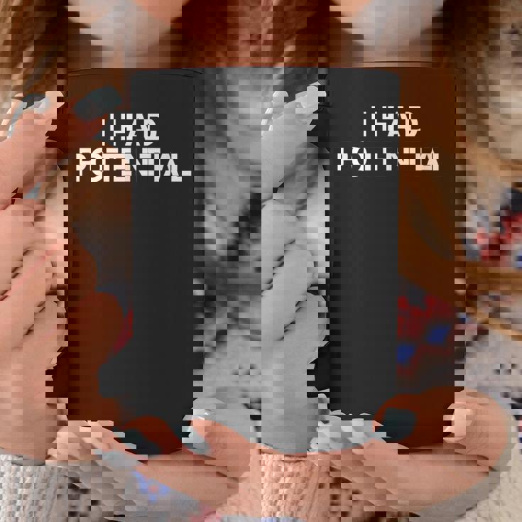 私は潜在的な皮肉な面白い皮肉なz世代ブレインロットミームを持っていました コーヒーマグ 面白い贈り物