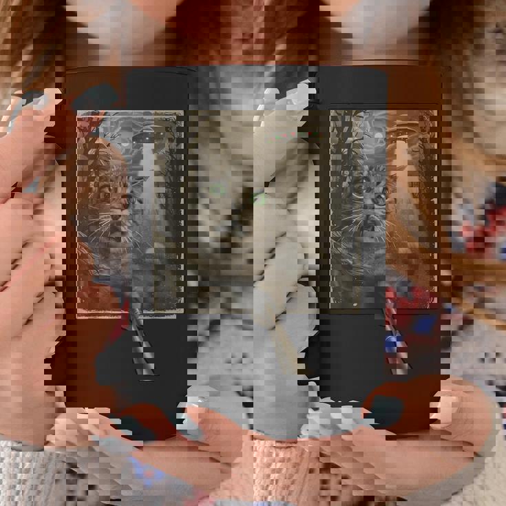 面白いsf自撮り猫とエイリアンビジターの不気味な瞬間。 コーヒーマグ 面白い贈り物