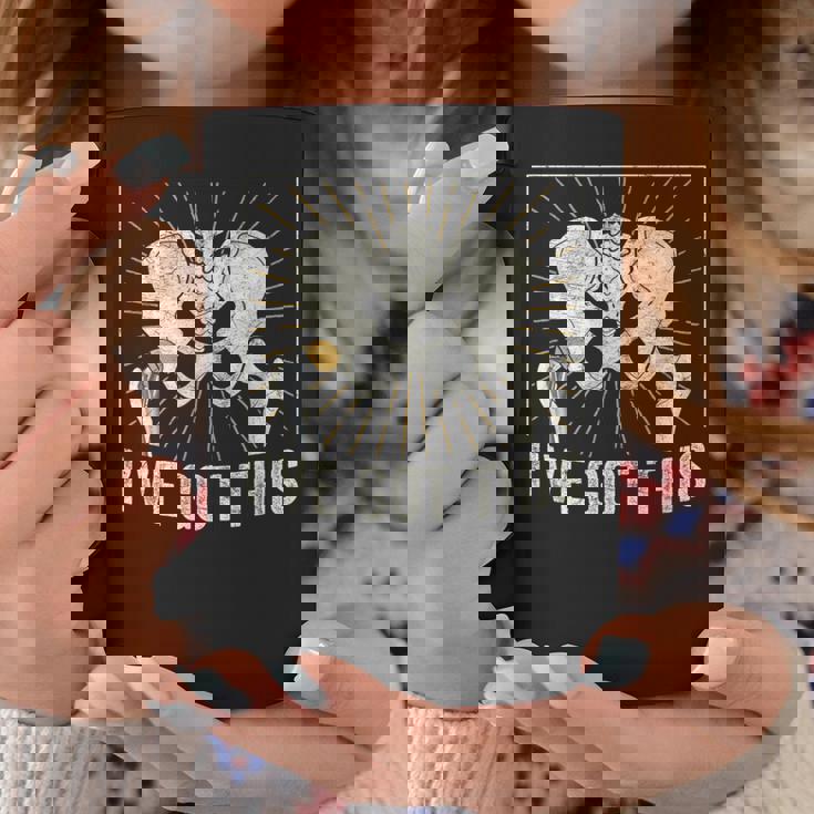 骨折した人工股関節置換手術で回復しました コーヒーマグ 面白い贈り物