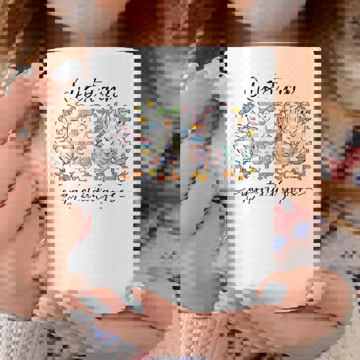 Just An Egg-Cited Goose キュート イースター バニー アヒル ファミリー 春 コーヒーマグ 面白い贈り物