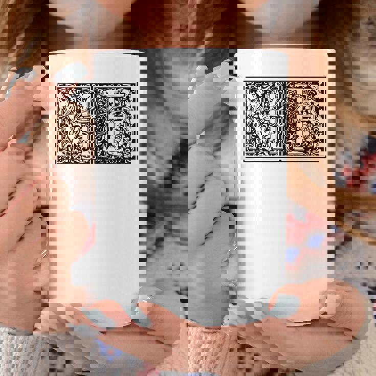 Mf イニシャルm F 名前 姓 オノマスティクス オノマトジー コーヒーマグ 面白い贈り物