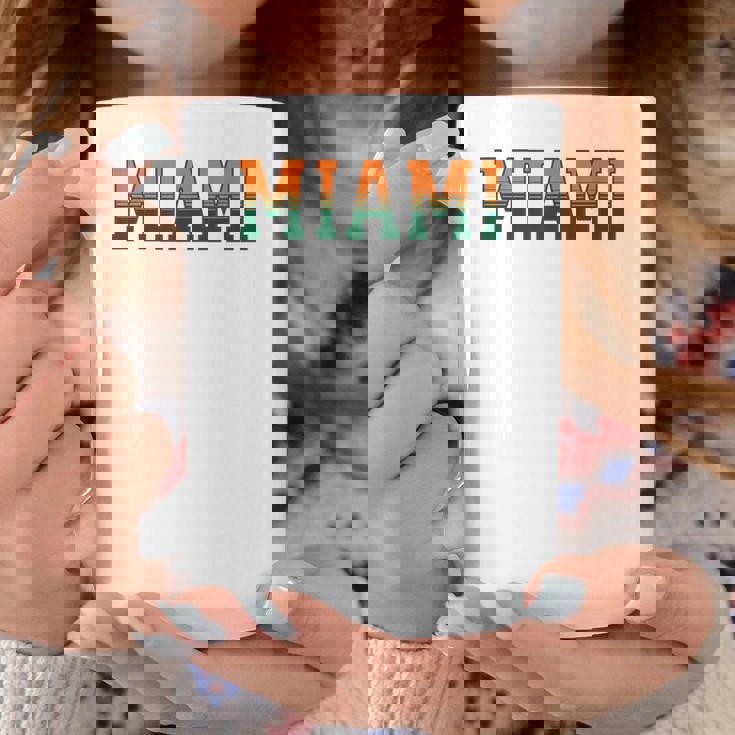 Retro Miamiintage Classic Miami コーヒーマグ 面白い贈り物