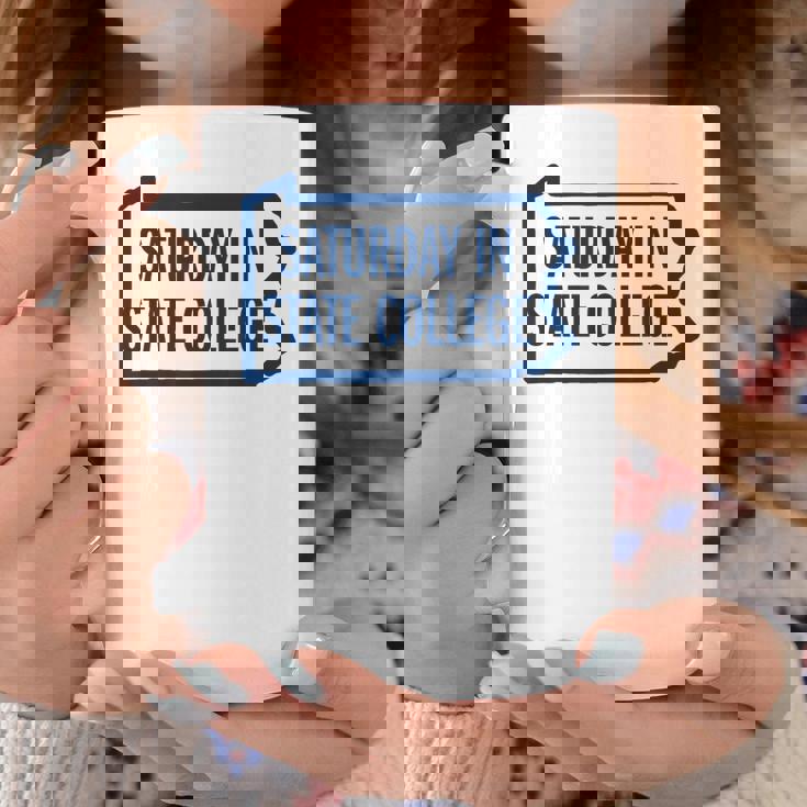 Saturday Intate College Pa Is For Football コーヒーマグ 面白い贈り物