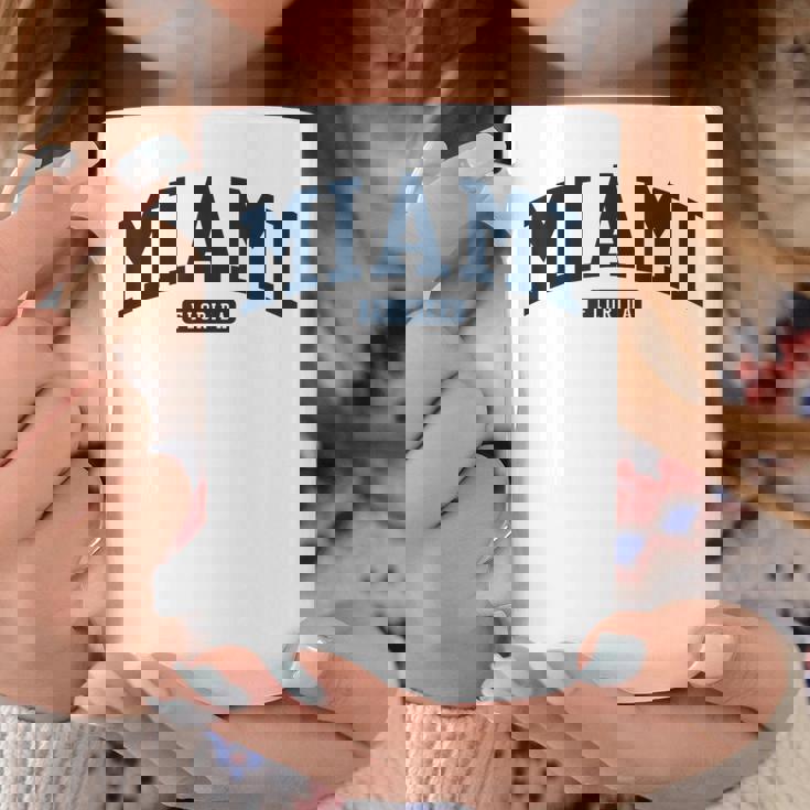 フロリダ州マイアミ Fl カレッジ大学スタイル ネイビー コーヒーマグ 面白い贈り物