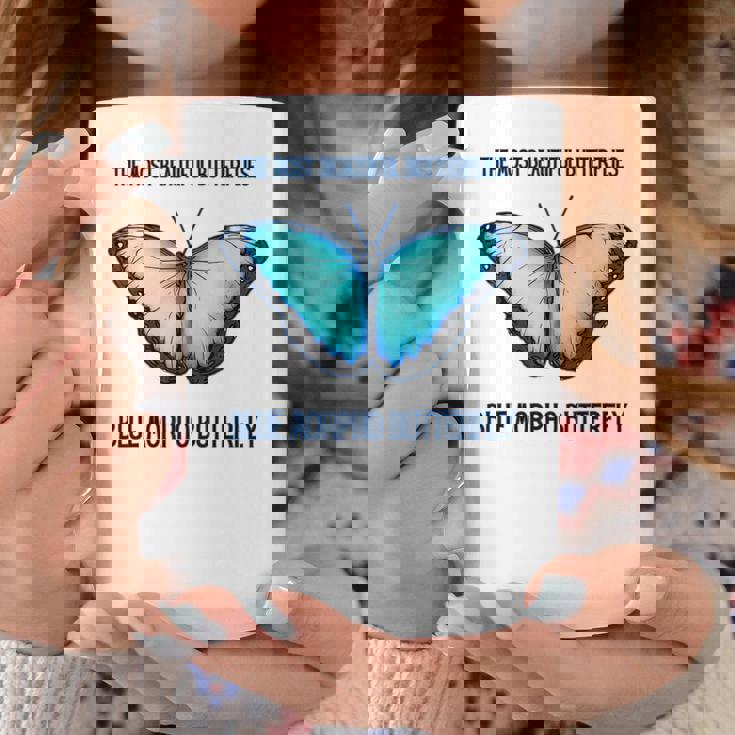 最も美しい蝶青いモルフォバタフライ コーヒーマグ 面白い贈り物