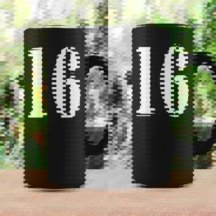 16番 16番 番号付き コーヒーマグ ギフトのアイデア