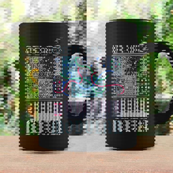 Coffee And Modular アナログシンセサイザー 波形シンセ コーヒーマグ ギフトのアイデア