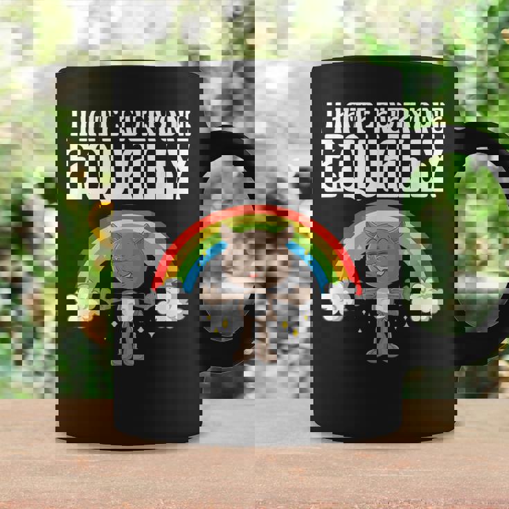 I Hate Everyone Equally 反社会的猫 内向的 コーヒーマグ ギフトのアイデア