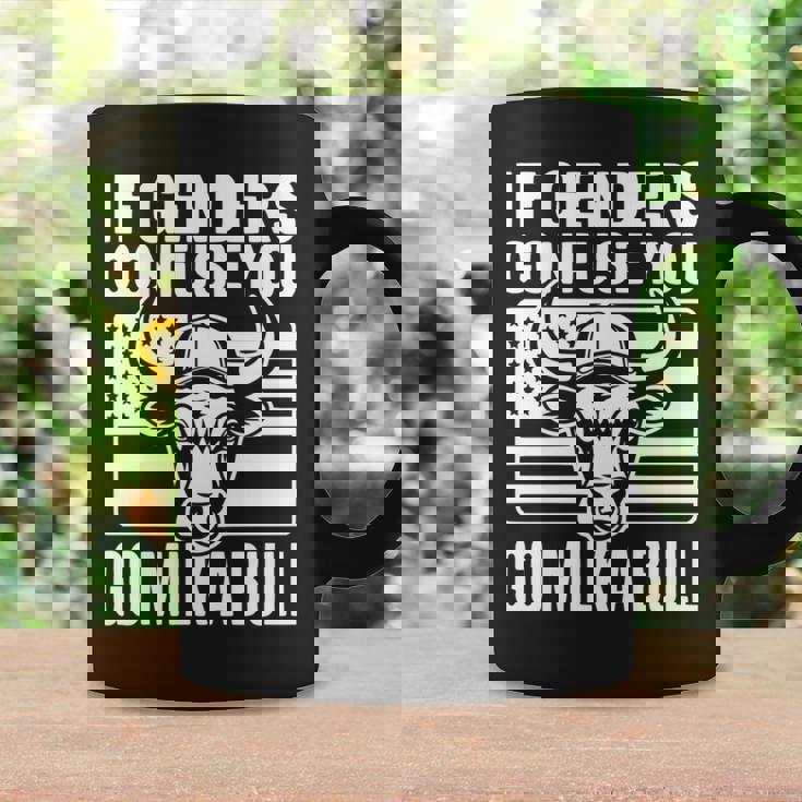 If Genders Confuse You Go Milk A Bull Usa 国旗 アメリカ 長袖tシャツ コーヒーマグ ギフトのアイデア