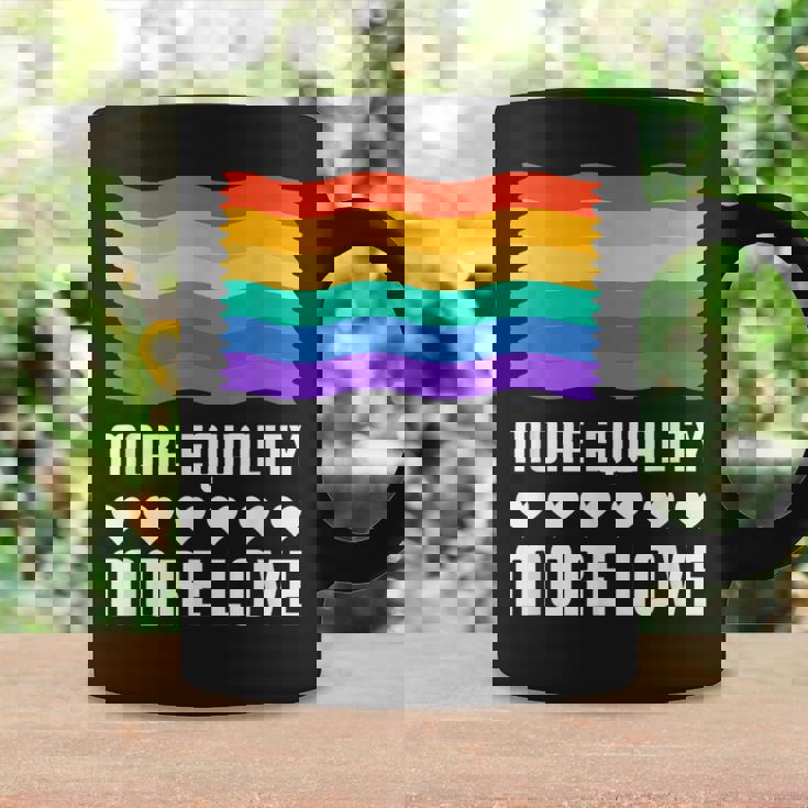Lgbt More Equality More Lovetシャツ Lgbtq ゲイ レズビアン Lgbt コーヒーマグ ギフトのアイデア