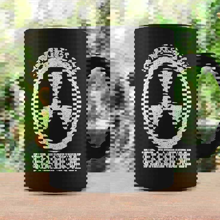 Powered By Uranium 原子力エンジニア コーヒーマグ ギフトのアイデア