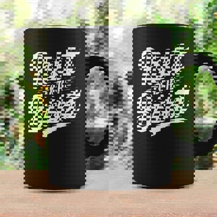 Risk It For The Brisket Bbqジョーク 長袖tシャツ コーヒーマグ ギフトのアイデア