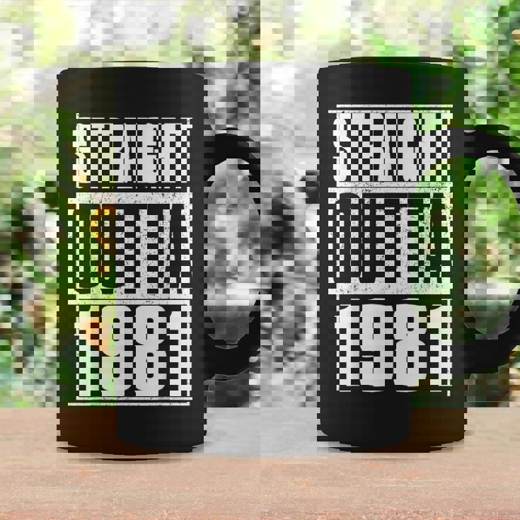 Straight Outta 1981 Womenintage 1981 Birth Of Birthday コーヒーマグ ギフトのアイデア