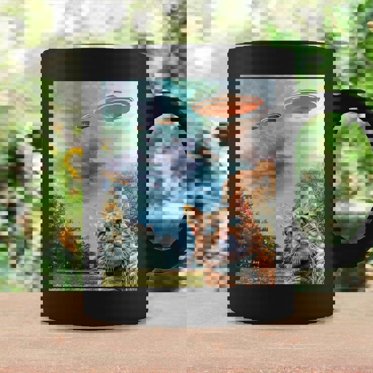 Ufo付き猫セルフィー コーヒーマグ ギフトのアイデア