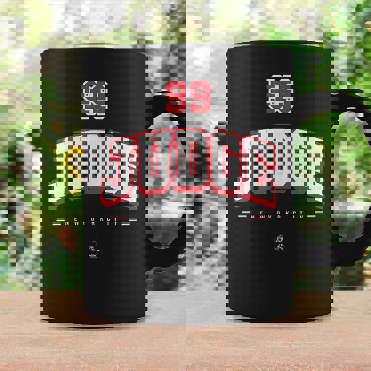 アーロン・ジャッジ選手アーチ・ゲームデー コーヒーマグ ギフトのアイデア