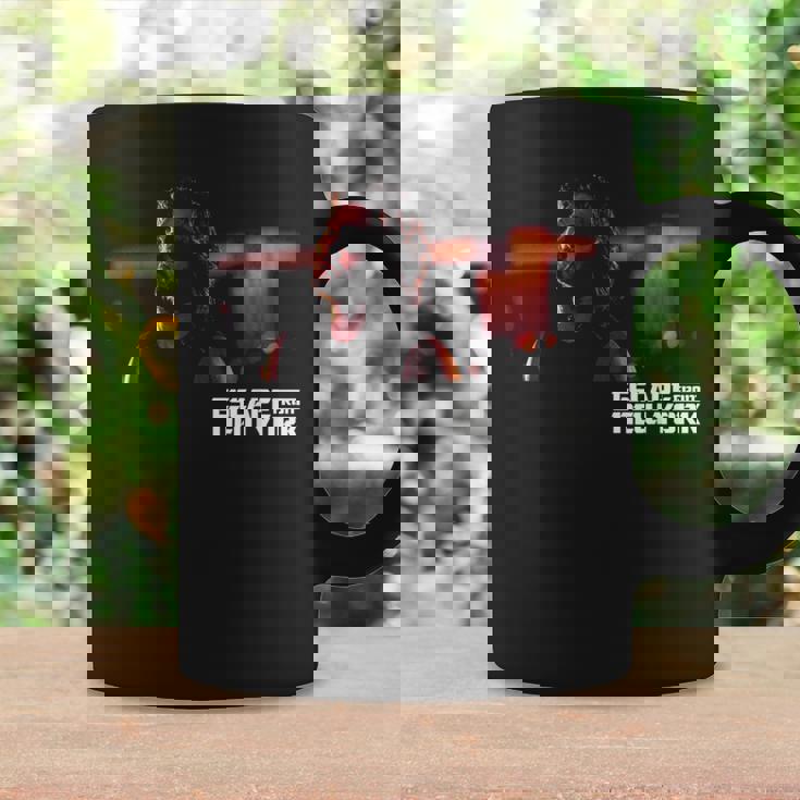 エスケープ・フロム・ニューヨーク・コール・ミー・スネーク コーヒーマグ ギフトのアイデア