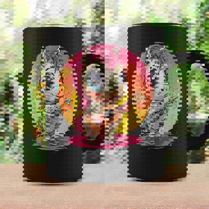 ギターを持った愛らしいポニー コーヒーマグ ギフトのアイデア