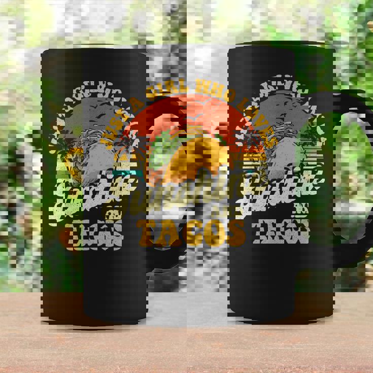 サンシャインとタコスが大好きな女の子-タコス好きメキシコ コーヒーマグ ギフトのアイデア