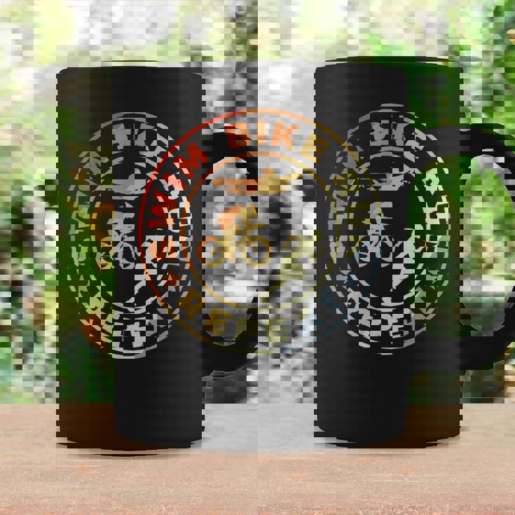 スイム・バイク・ラン・リピート レトロヴィンテージ トライアスリート・トライアスロン用 コーヒーマグ ギフトのアイデア