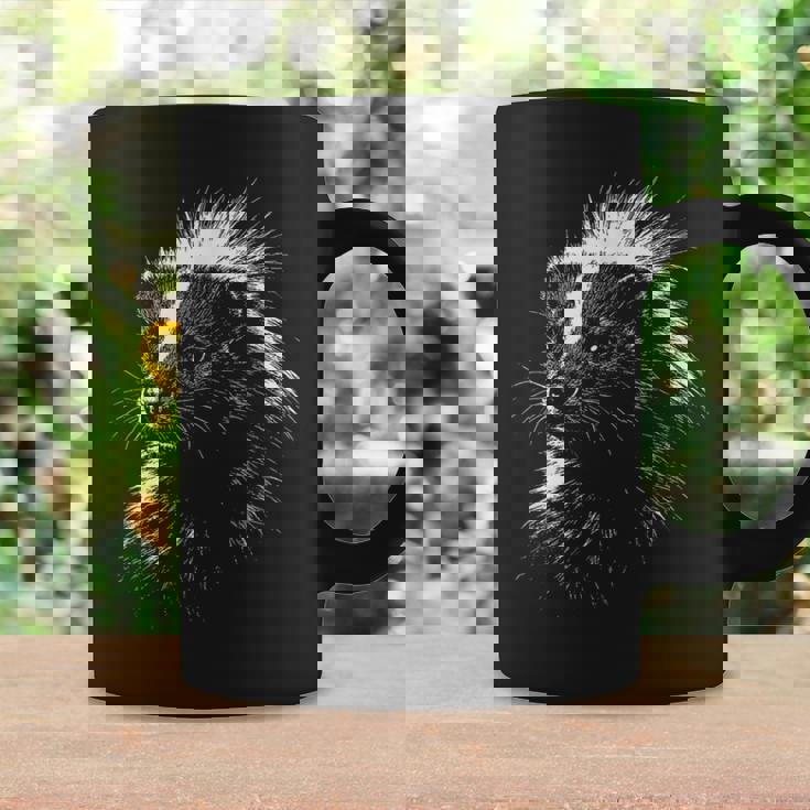 スカンクの肖像画 黒と白の動物愛好家 コーヒーマグ ギフトのアイデア