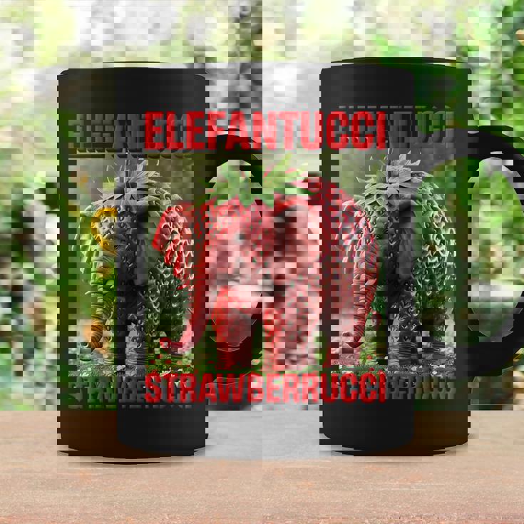 ストロベリーエレファントキッズ ブレイン エレファントゥッチ ストロベルルッチ コーヒーマグ ギフトのアイデア