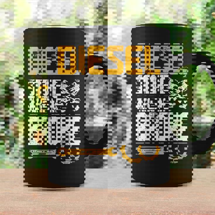 ディーゼルの煙で骨が折れる コーヒーマグ ギフトのアイデア