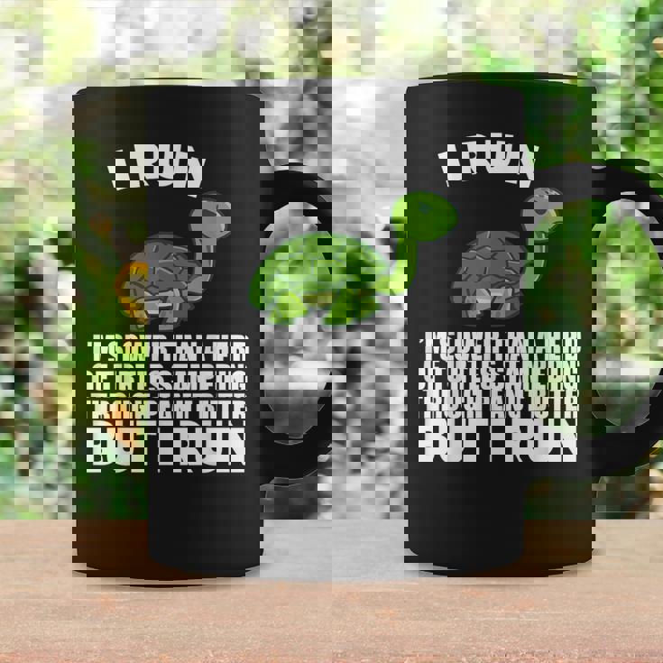 ピーナッツバターで亀よりもゆっくり走る コーヒーマグ ギフトのアイデア