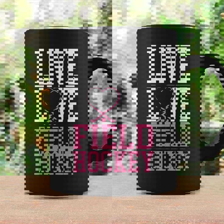 フィールドホッケー ライブ ラブ フィールドホッケー コーヒーマグ ギフトのアイデア
