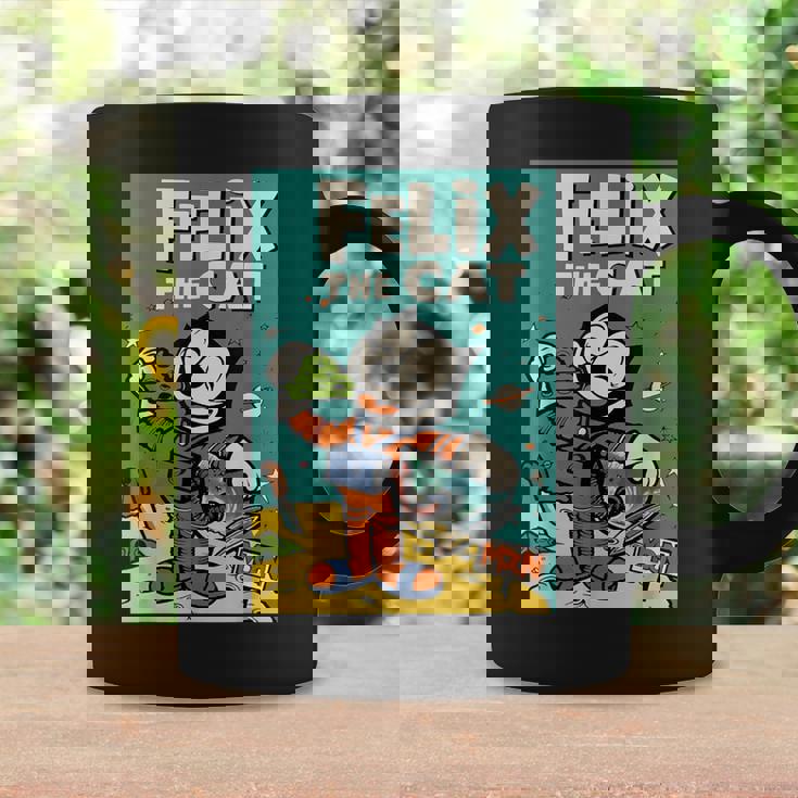 フェリックス・ザ・キャット・ムーン・ドリーマー レトロ1920年代天体アニメーション コーヒーマグ ギフトのアイデア