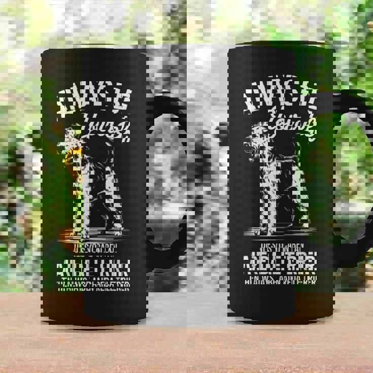 ベイ・アン・エアデール・テリア、ファニー・エアデール・テリア コーヒーマグ ギフトのアイデア