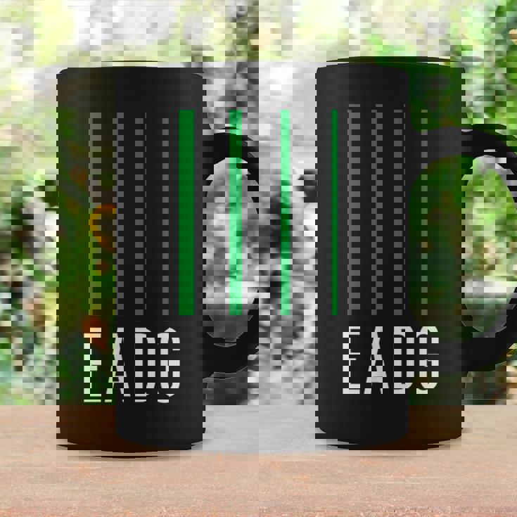 ベーシスト ベースギタリスト Eadg 4弦ギター コーヒーマグ ギフトのアイデア