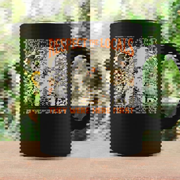 リスペクト Locals オポッサム スカンク アライグマ ハチミツ コーヒーマグ ギフトのアイデア