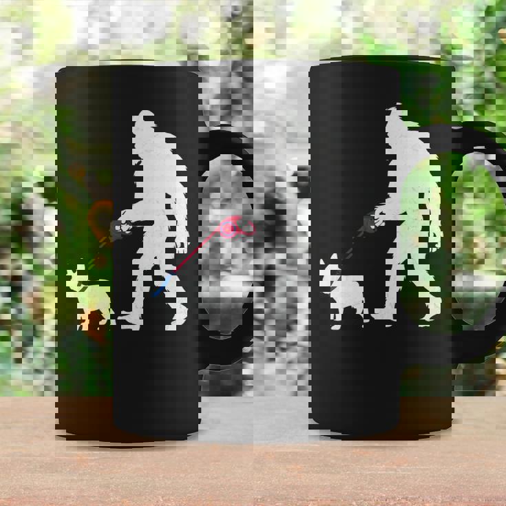 レトロ ビッグフット ウォーキング フレンチブルドッグ ファニー サスカッチ 長袖tシャツ コーヒーマグ ギフトのアイデア