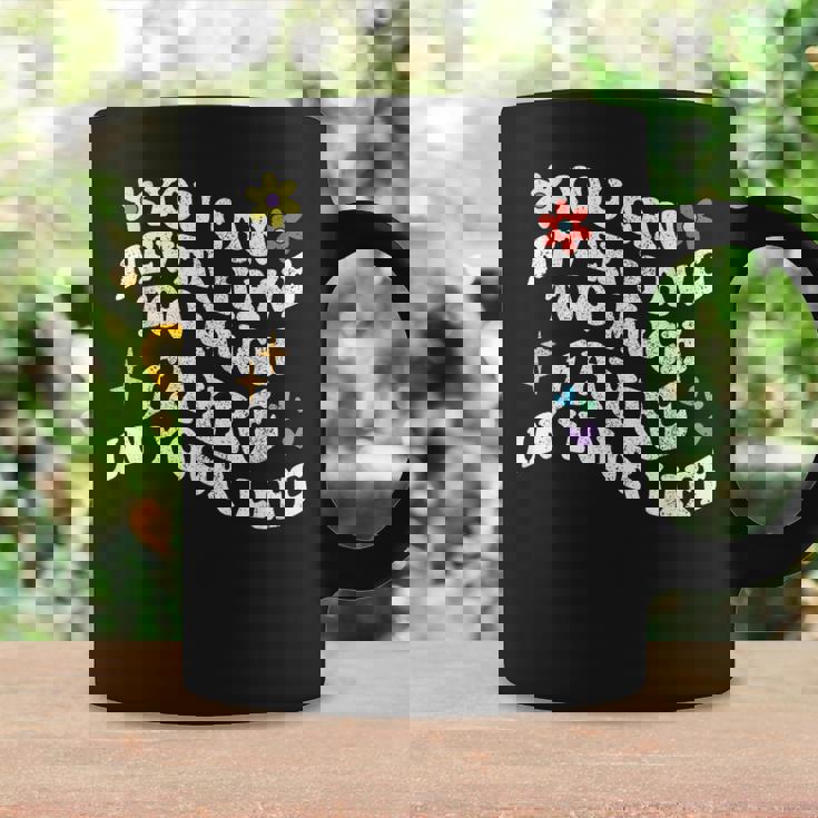 レトログルーヴィー。人生においてあまりにも多くのフェールを持つことはできません。 コーヒーマグ ギフトのアイデア