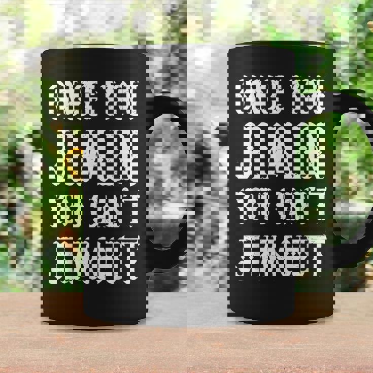 一度ジミンしたら、ジミンアウトはできない コーヒーマグ ギフトのアイデア