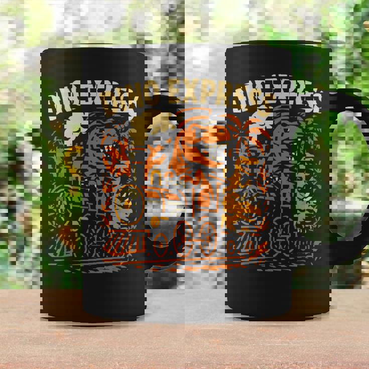 恐竜 エクスプレス 漫画 電車 恐竜 男の子 コーヒーマグ ギフトのアイデア