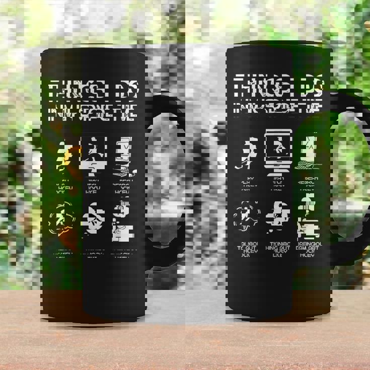 暇なときにすること面白いホッケー愛好家 コーヒーマグ ギフトのアイデア