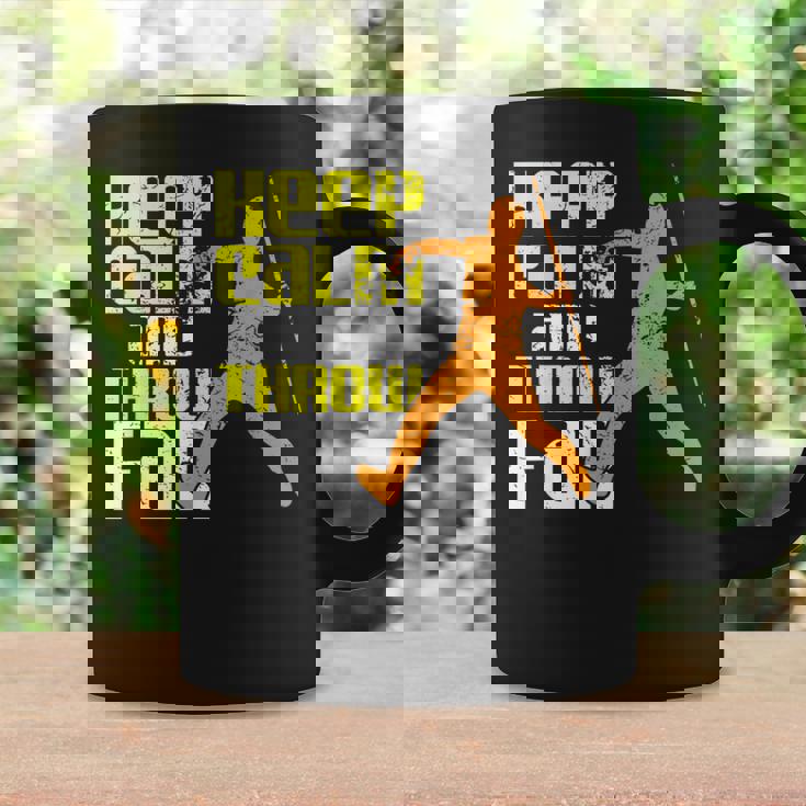 落ち着いて遠くに投げろ コーヒーマグ ギフトのアイデア