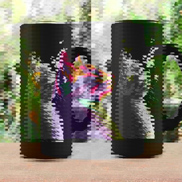 蝶と美しいカラフルな猫、パープル コーヒーマグ ギフトのアイデア