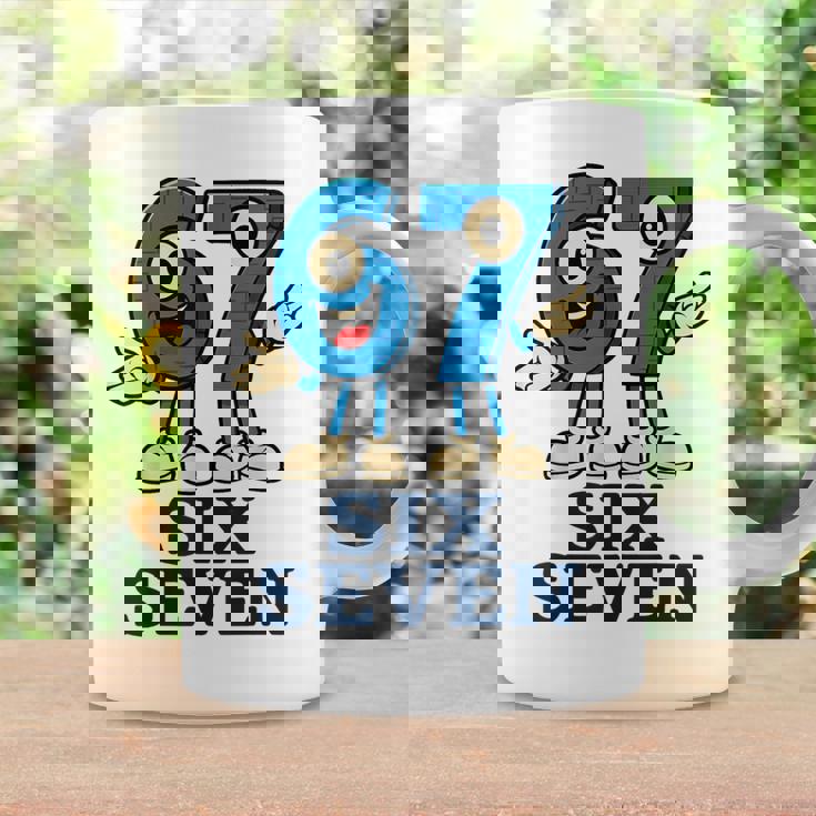 67 シックスセブン 6-7 Gen Alpha イタリアンブレインロットゲームミーム コーヒーマグ ギフトのアイデア