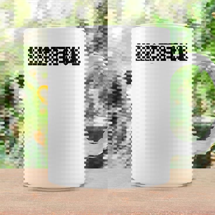 Electrical – Professional Electriciantaff Uniform コーヒーマグ ギフトのアイデア