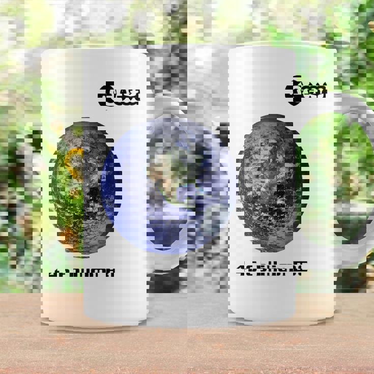 Esa 欧州宇宙機関 地球 46 億年 コーヒーマグ ギフトのアイデア