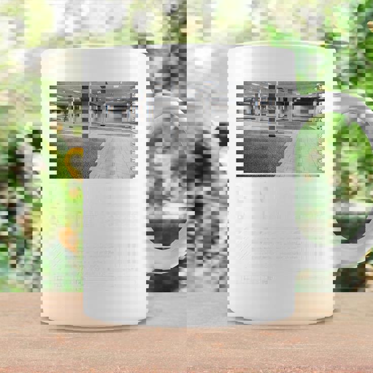 Liminalpaces バックプリントaporwave バックルーム パステルゴス コーヒーマグ ギフトのアイデア